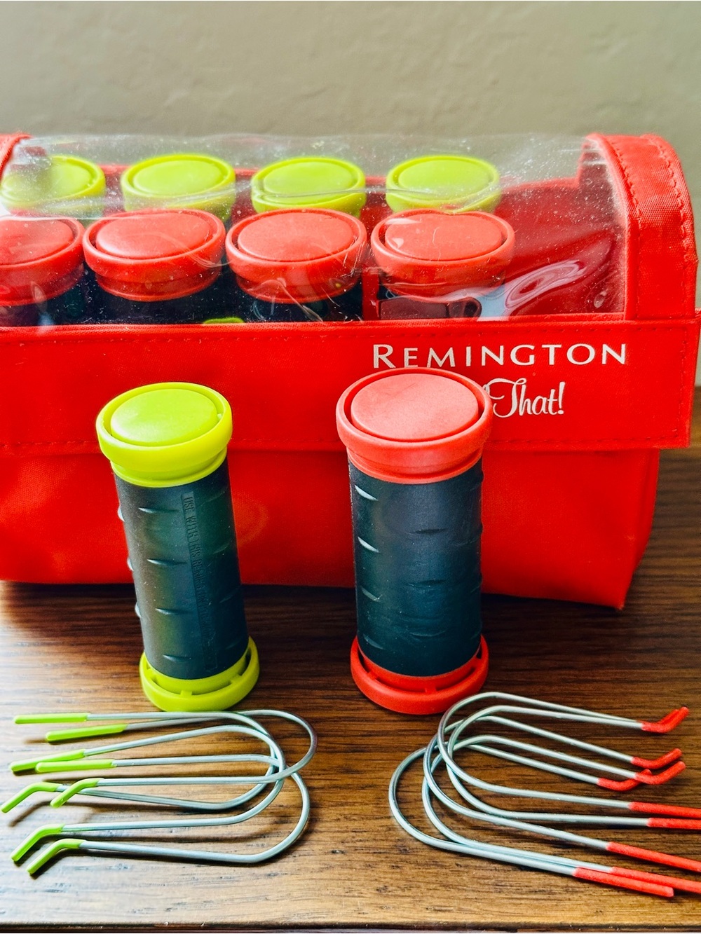 Remington “All That” Ionic Ceramic Hot Rollers Curlers - Travel Portable Case